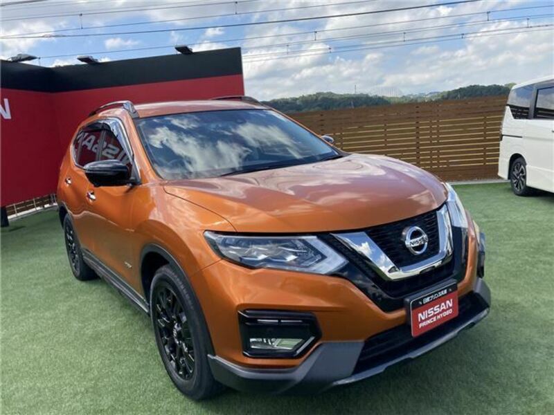 X-TRAIL-8