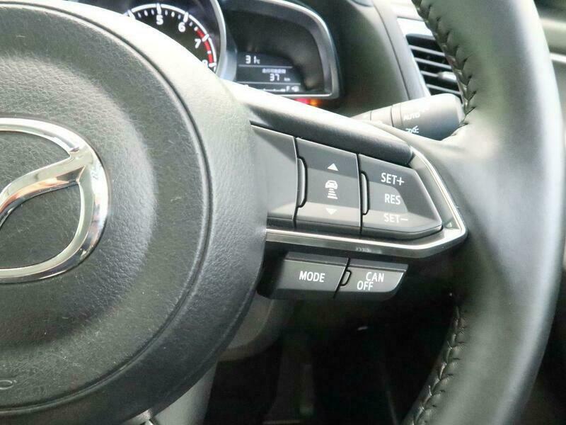 Axela Sport