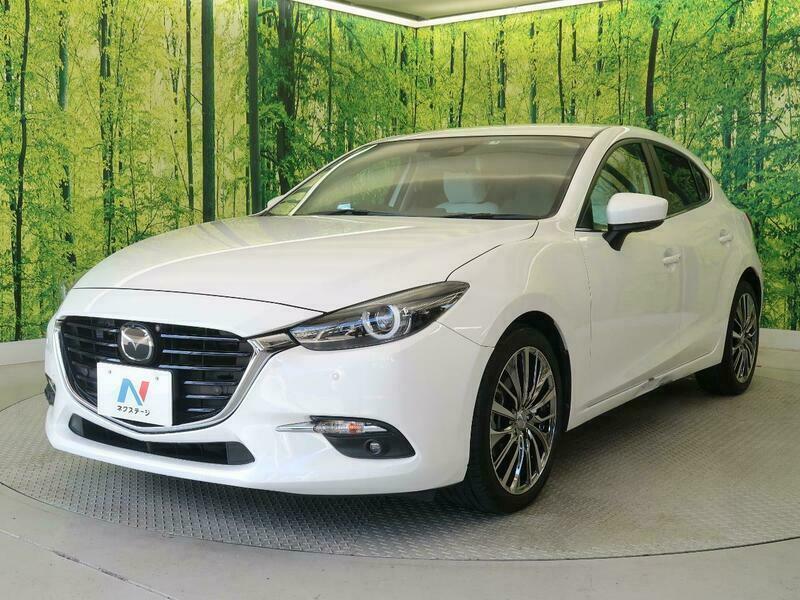 Axela Sport