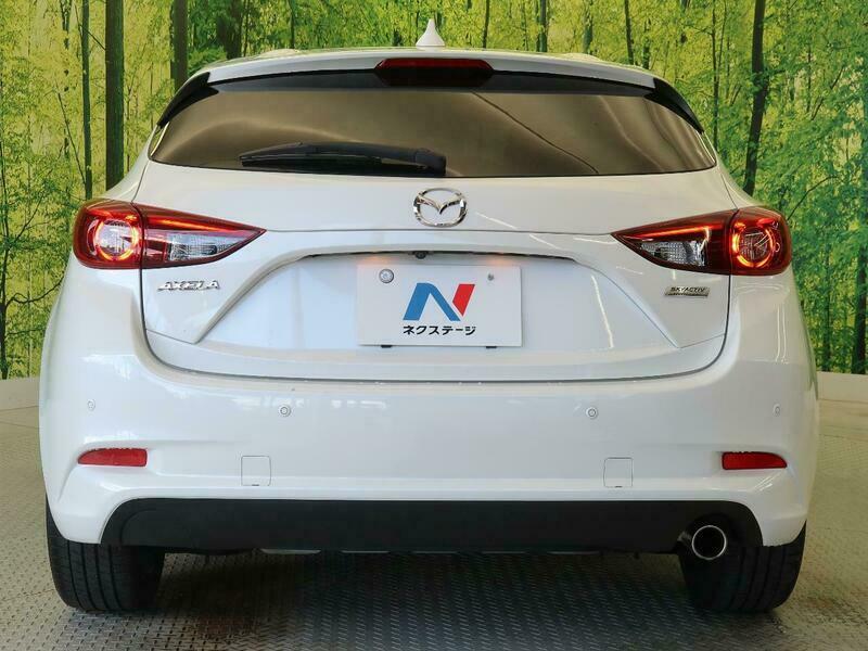 Axela Sport