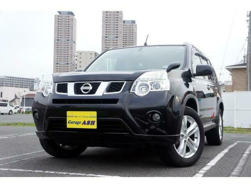 NISSAN　X-TRAIL