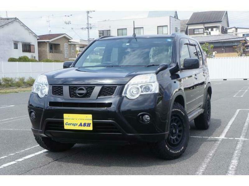 NISSAN　X-TRAIL