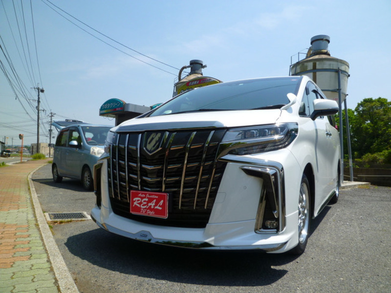 TOYOTA　ALPHARD