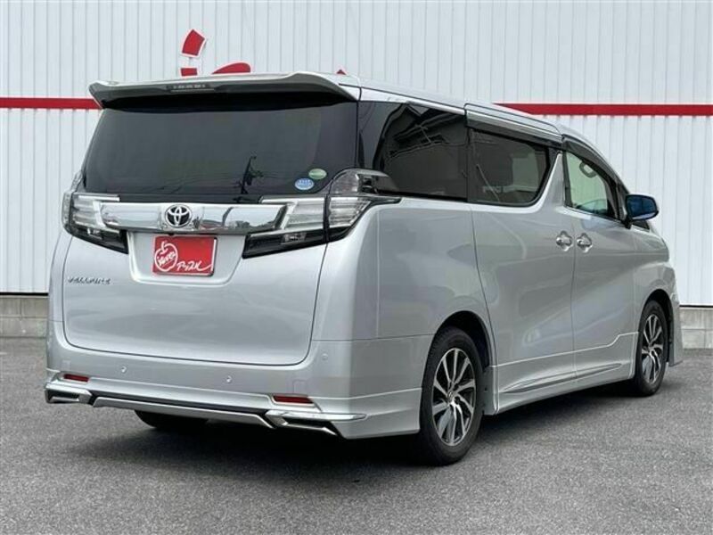 VELLFIRE-2