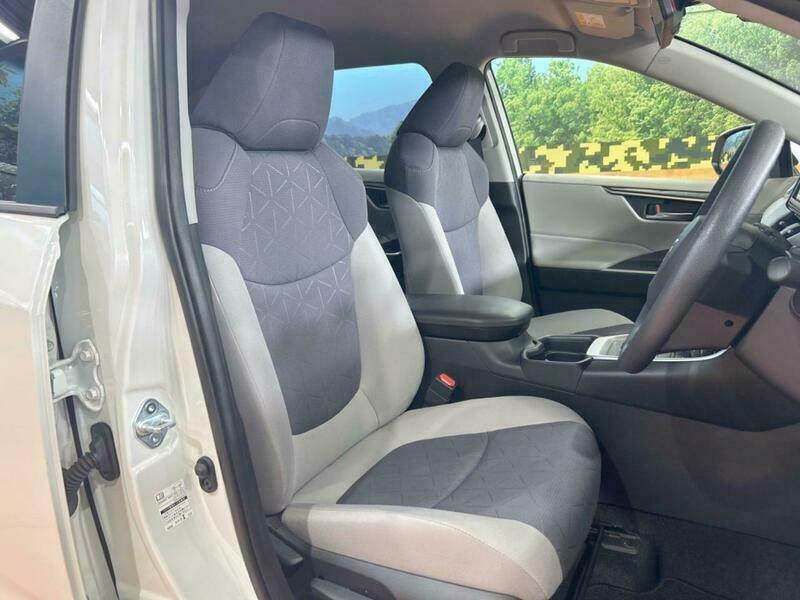 RAV4-4
