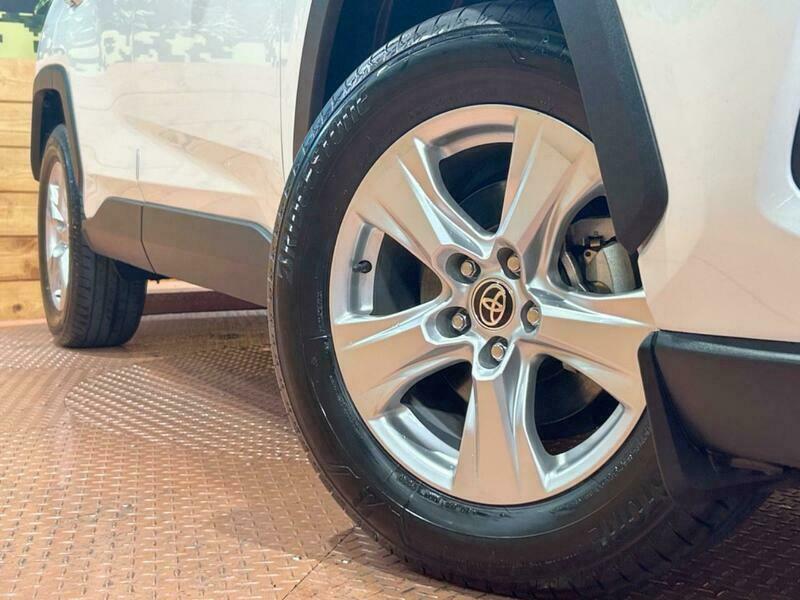 RAV4-8