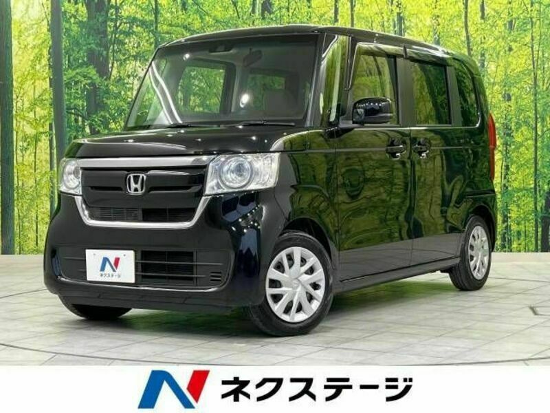 HONDA　N BOX CUSTOM