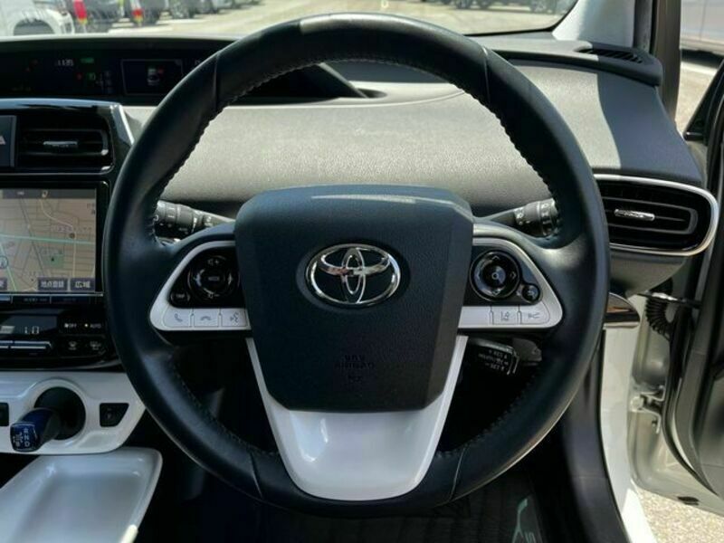 PRIUS-6