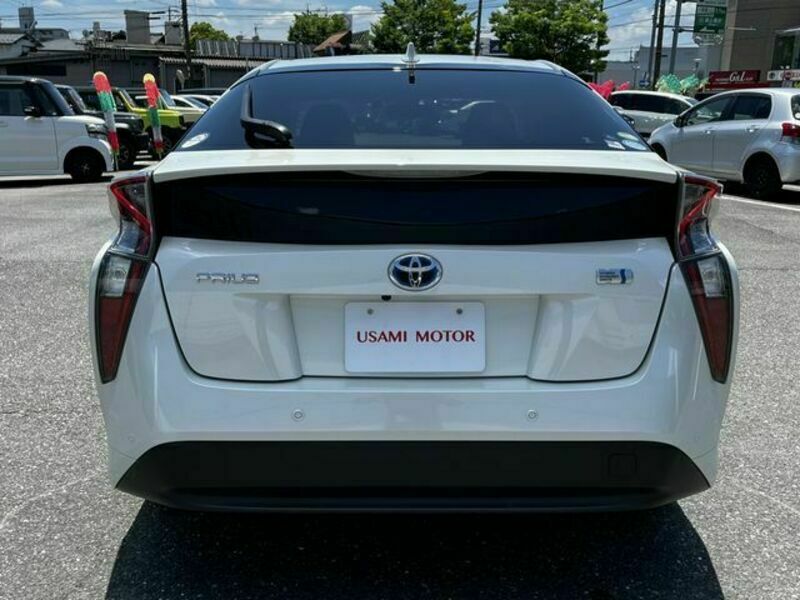 PRIUS-25