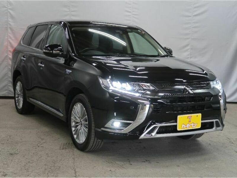 OUTLANDER PHEV-19