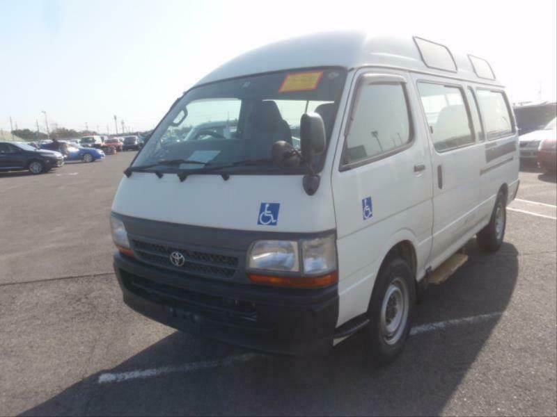 HIACE COMMUTER-9