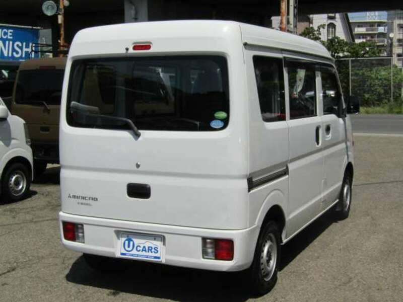 MINICAB VAN-9