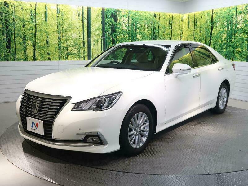 Used 2016 TOYOTA CROWN GRS210 | SBI Motor Japan