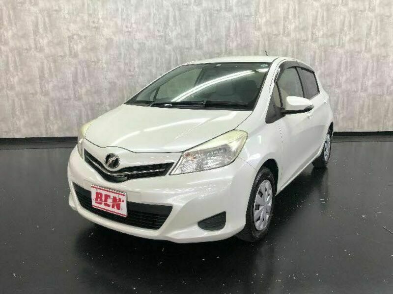 TOYOTA　VITZ