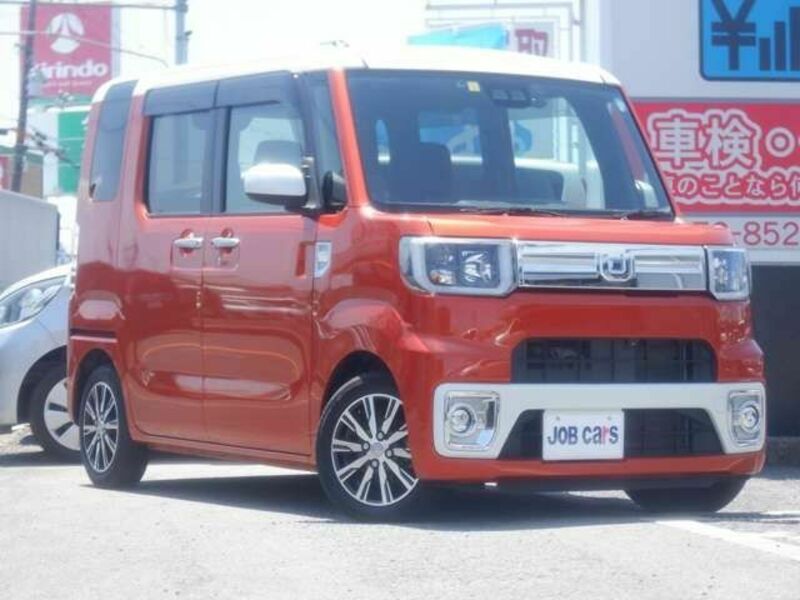 DAIHATSU　WAKE