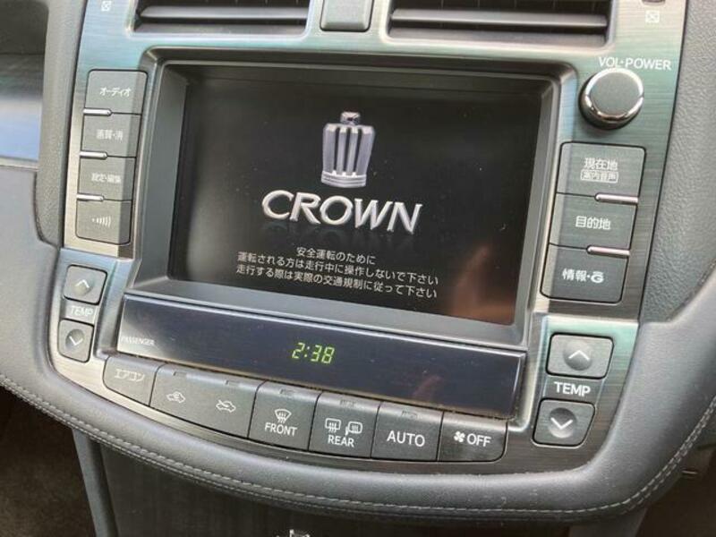 CROWN