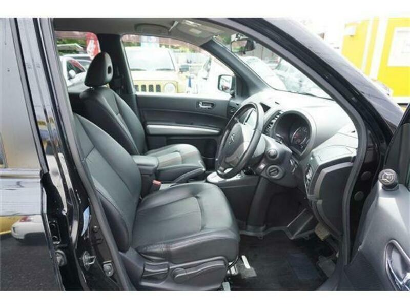 X-TRAIL-5