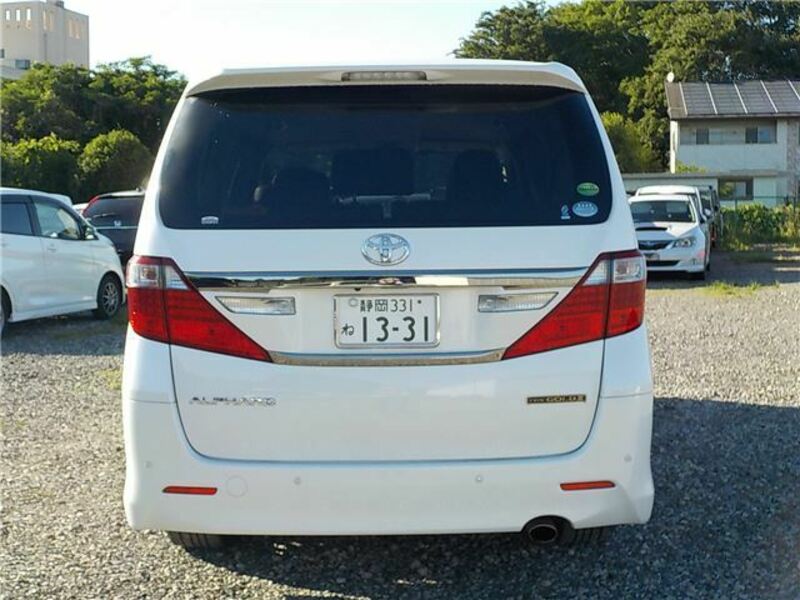 ALPHARD-9