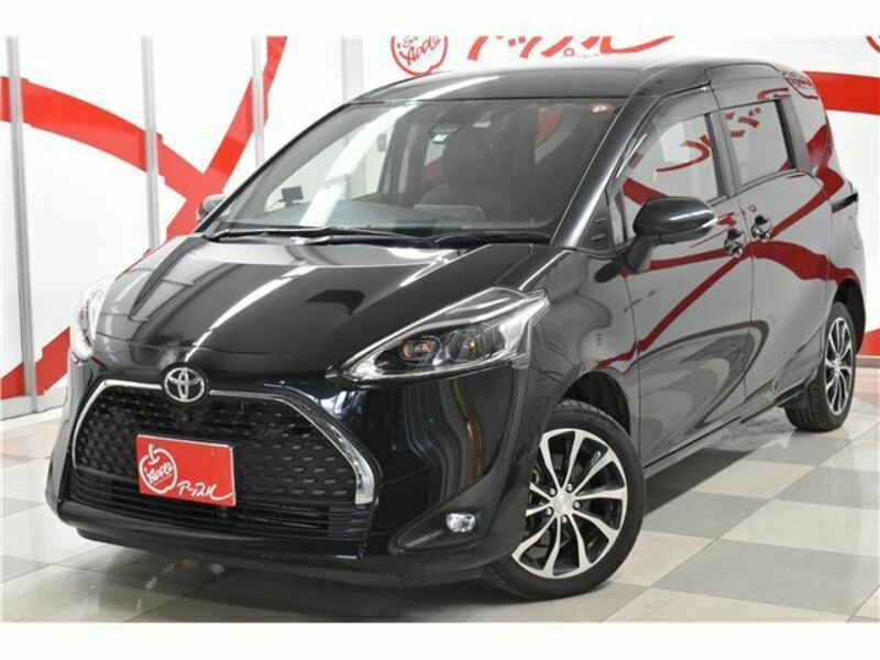 TOYOTA　SIENTA