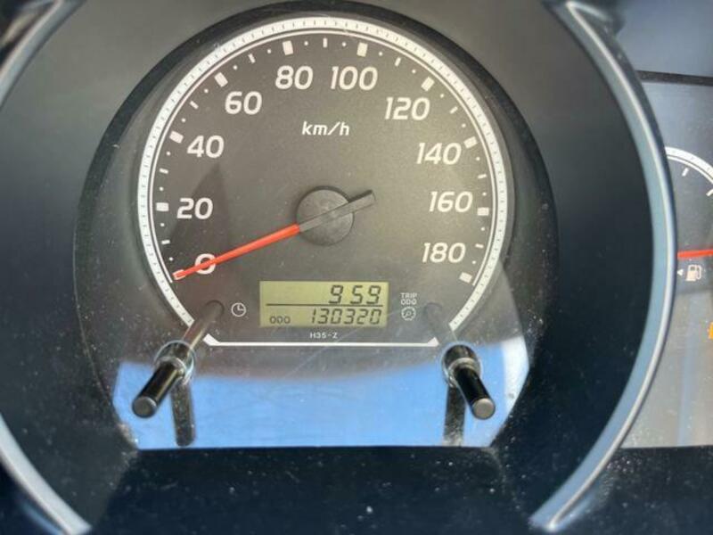 HIACE VAN-14