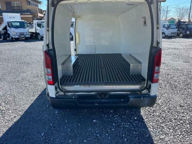 HIACE VAN-15