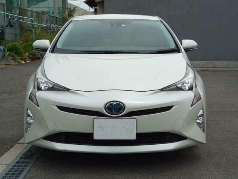 PRIUS-6