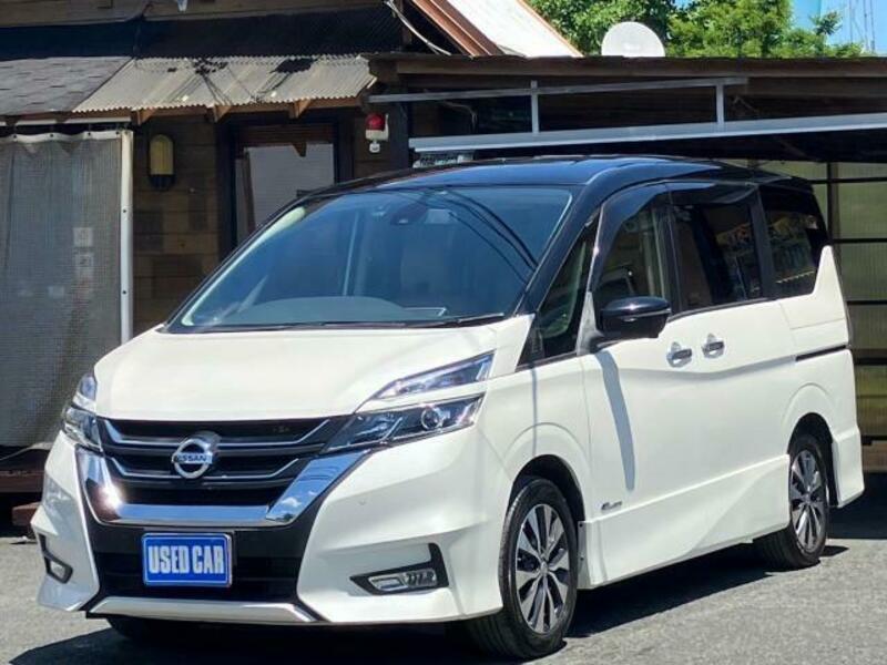 NISSAN　SERENA