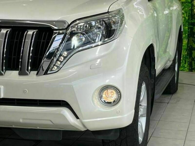 LAND CRUISER PRADO-12