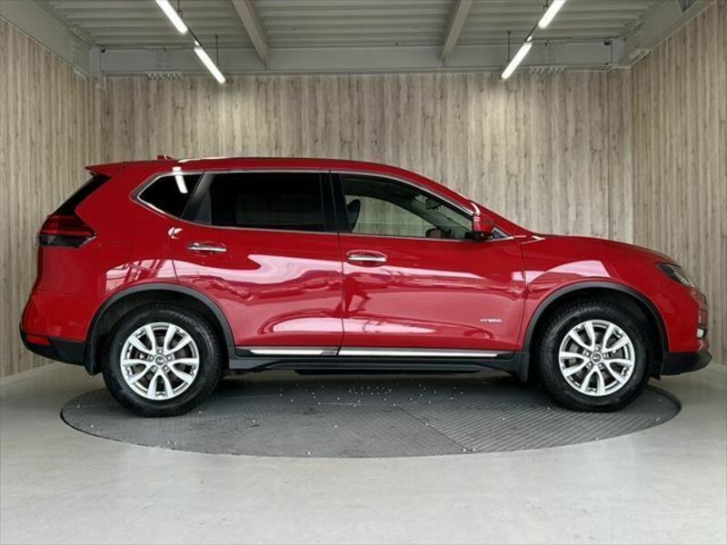 X-TRAIL-3