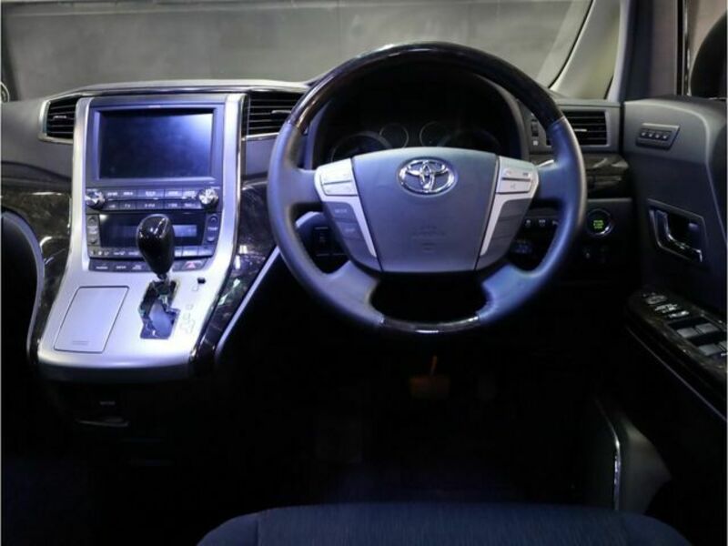 ALPHARD-1