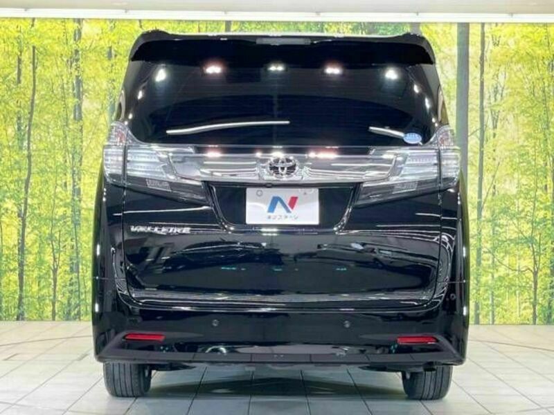 VELLFIRE-14