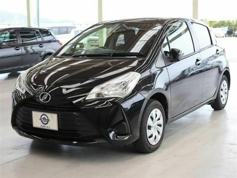 TOYOTA　VITZ