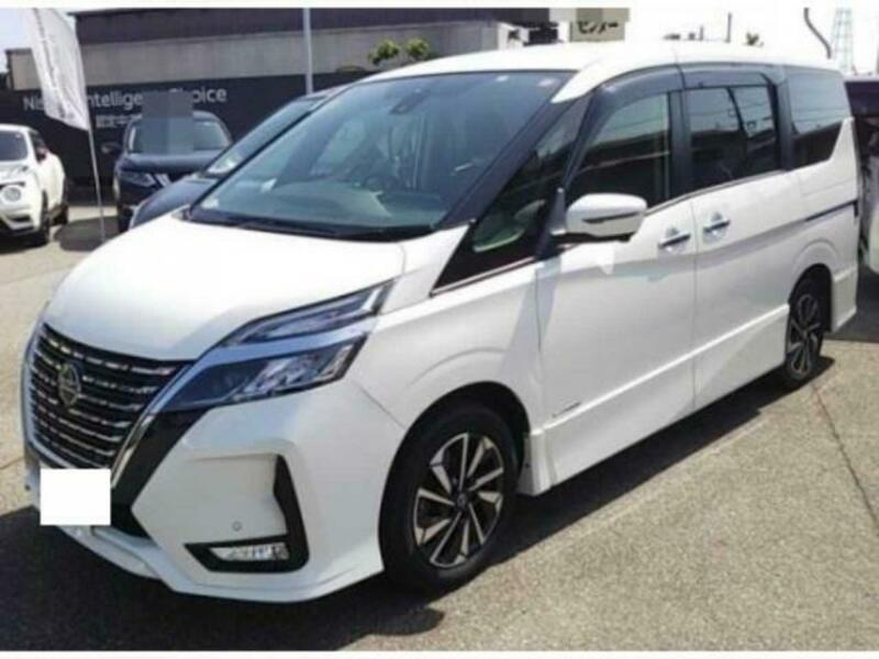 NISSAN　SERENA