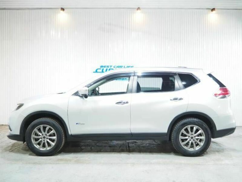 X-TRAIL-14