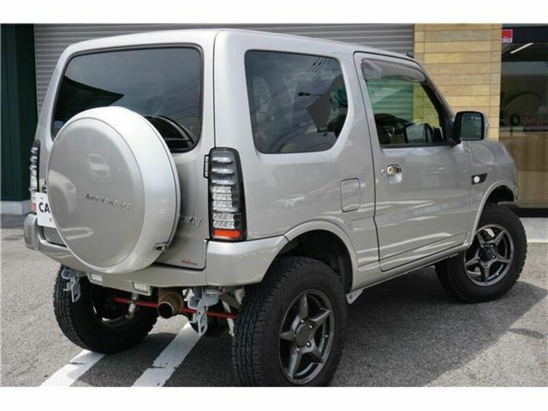 JIMNY-32