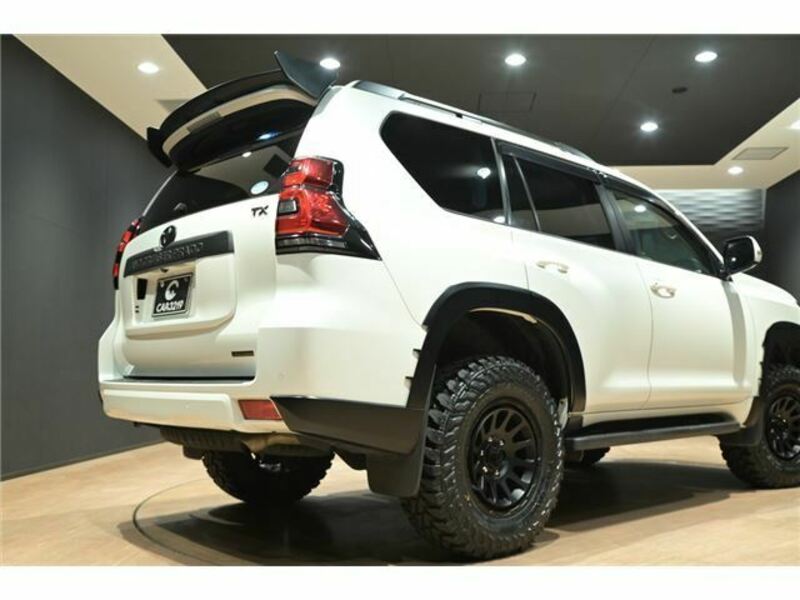 LAND CRUISER PRADO-35