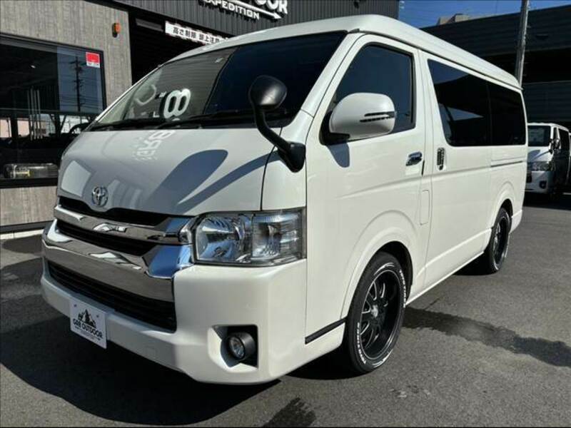 HIACE VAN-11