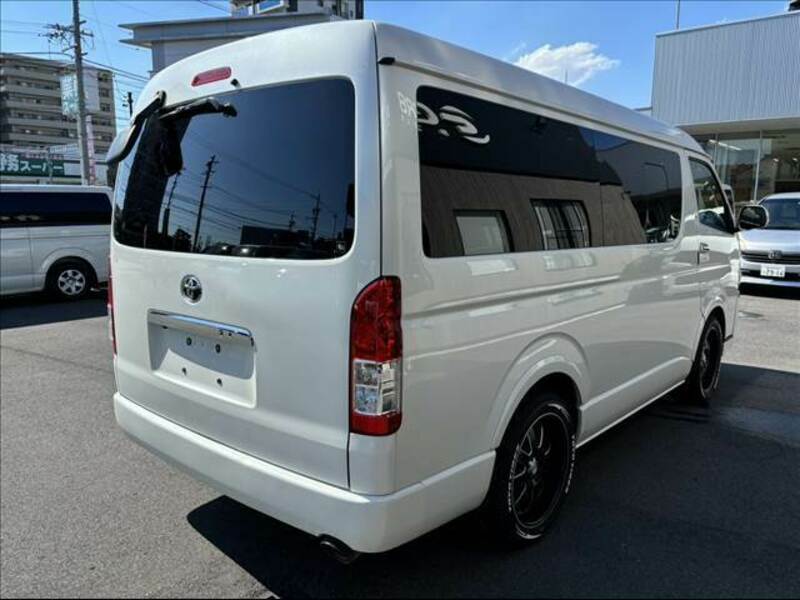 HIACE VAN-14