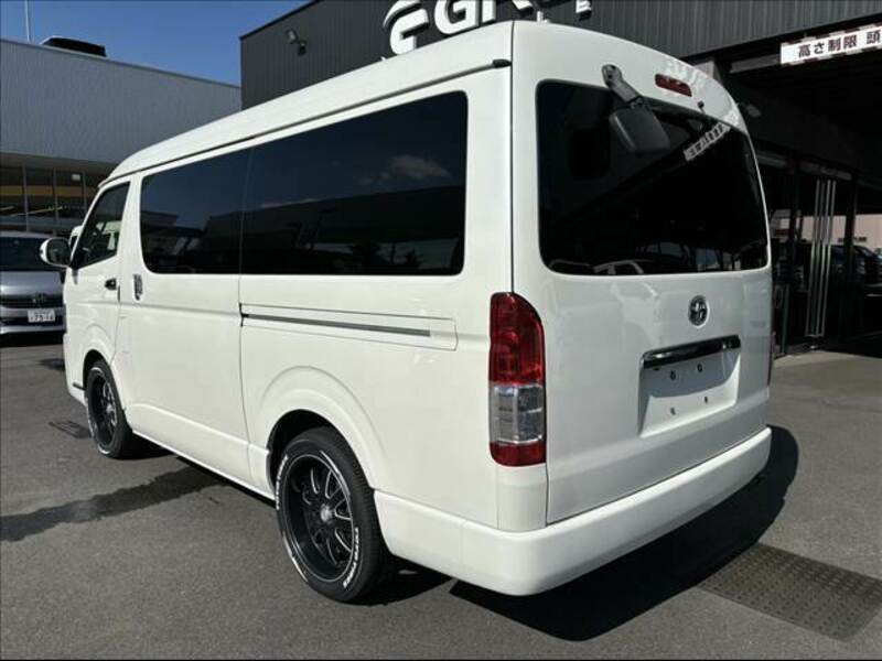 HIACE VAN-15