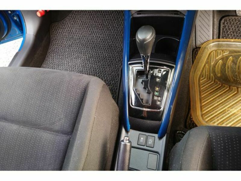 COROLLA FIELDER-14