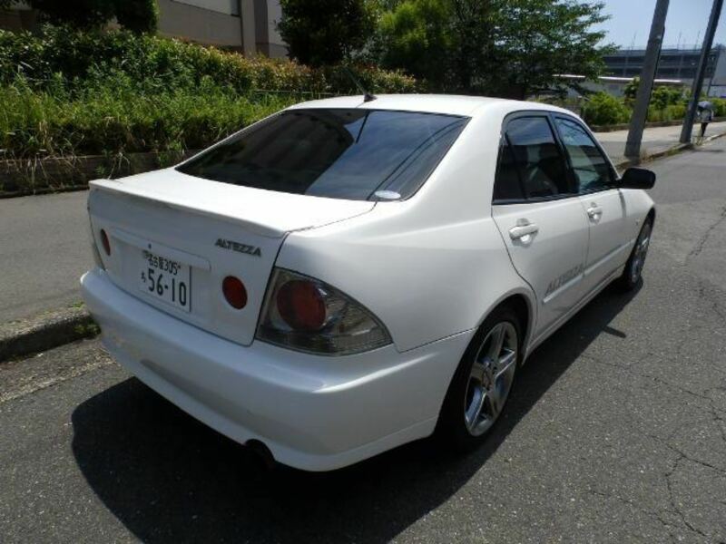 ALTEZZA-8