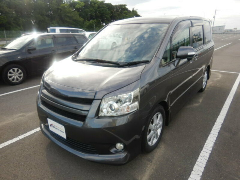 Used 2008 TOYOTA NOAH DBA-ZRR70W | SBI Motor Japan