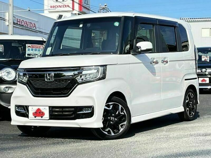 HONDA　N BOX CUSTOM