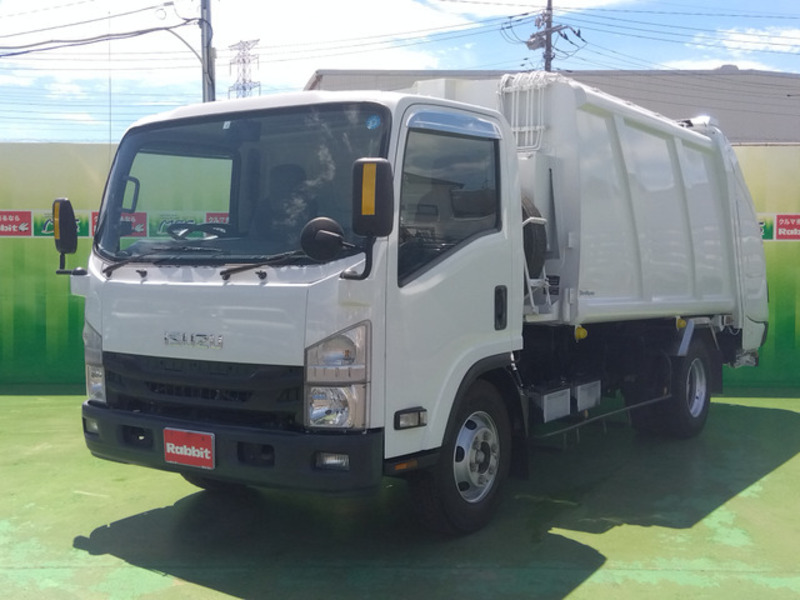 ISUZU　ELF