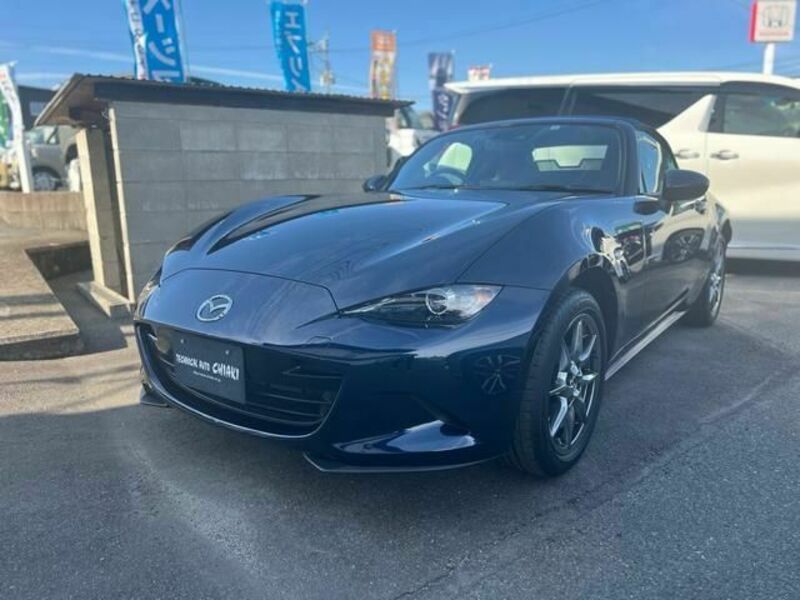 MAZDA　ROADSTER