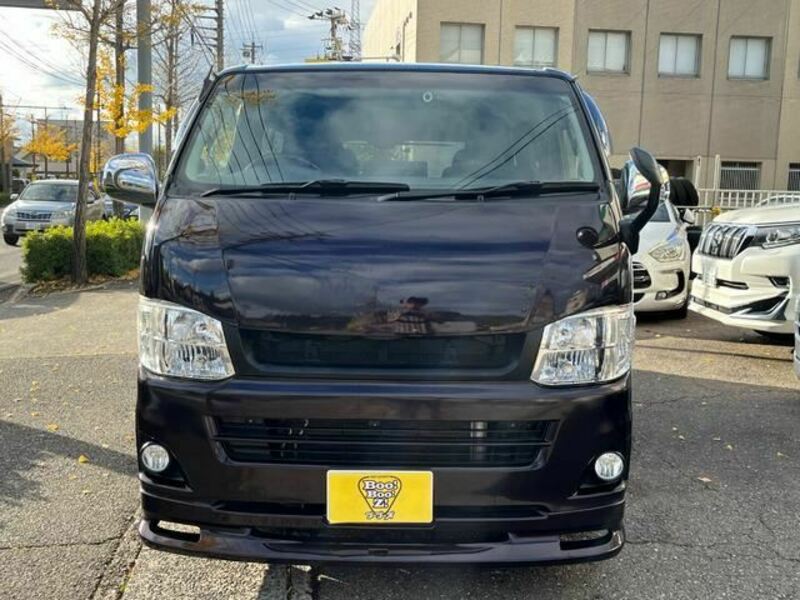 HIACE VAN-1