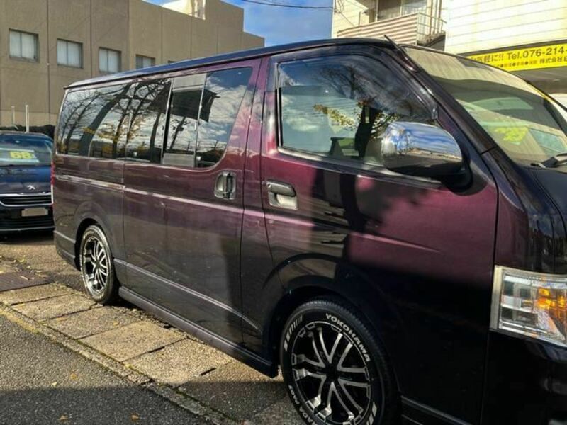 HIACE VAN-10