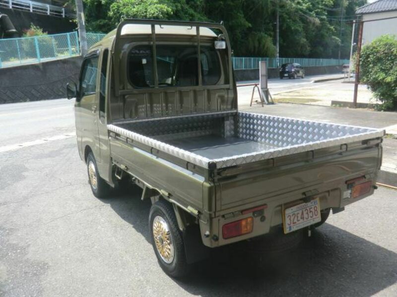 HIJET TRUCK-1