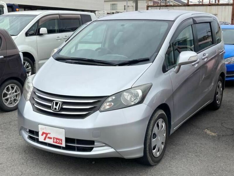 HONDA　FREED