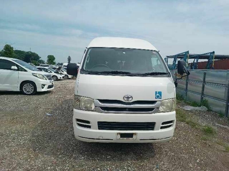 HIACE VAN-7